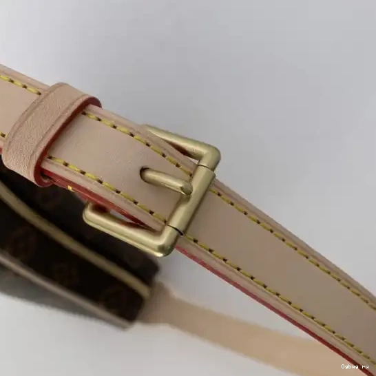 POCHETTE CROISSANT VUITTON LOUIS 0423